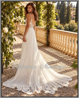 Débra robe de mariée bohème dos ouvert et traîne travaillée en dentelle