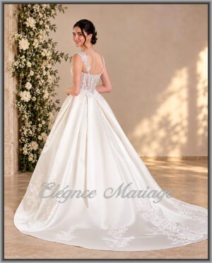 Robe de mariée IDYLLE avec bretelles en dentelle