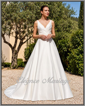 INSOLITE robe de mariée sobre chic Mont-de-Marsan