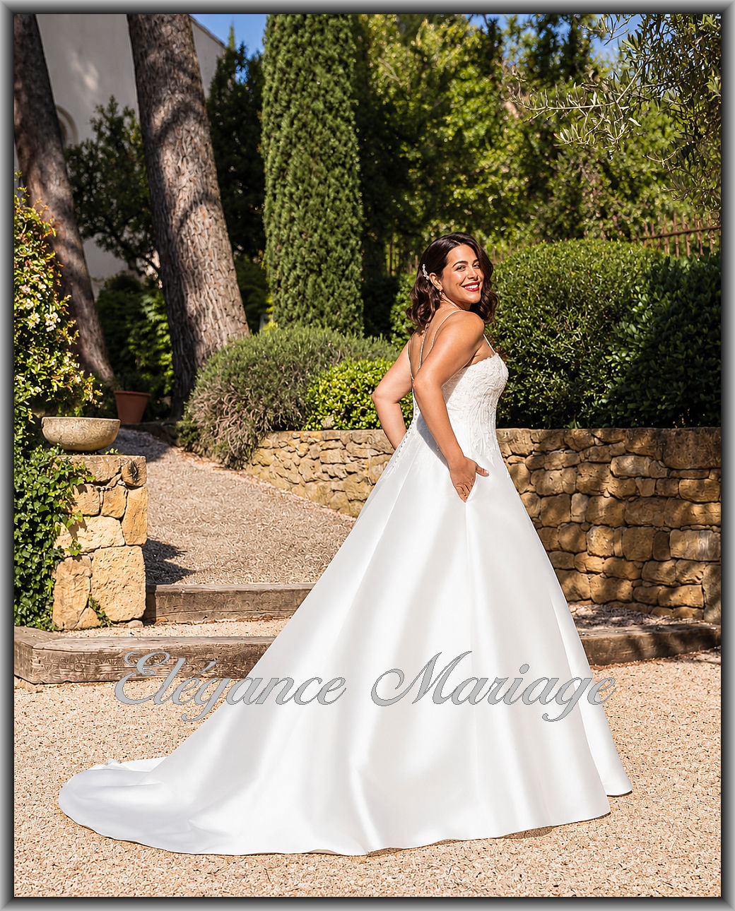 Instant robe de mariée chic Pau avec poches et jupe ample