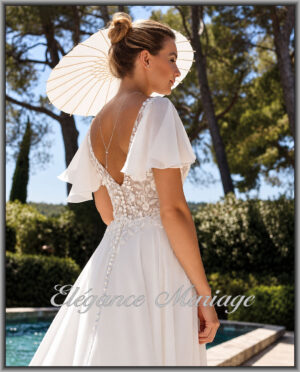 Intuition robe de mariée bohème avec dos en V et manches amovibles