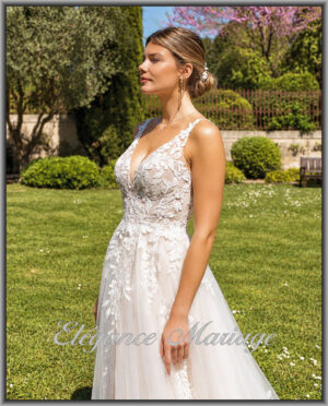 ISALINE robe de mariée en dentelle florale dans les Landes