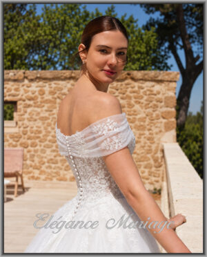 IVANNE robe de mariée avec bustier en dentelle florale
